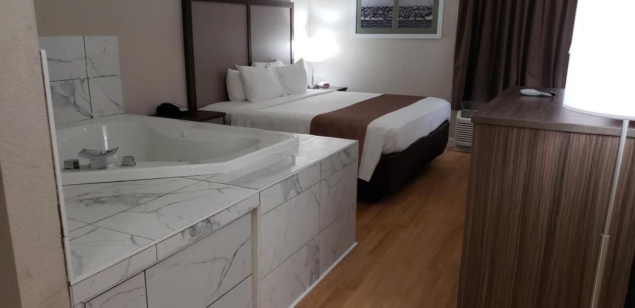 Quality Inn Moultrie Esterno foto