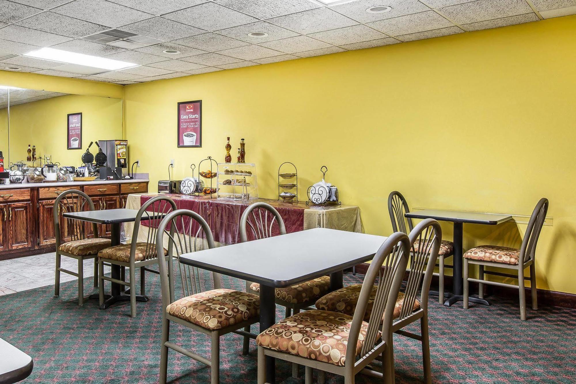 Quality Inn Moultrie Esterno foto